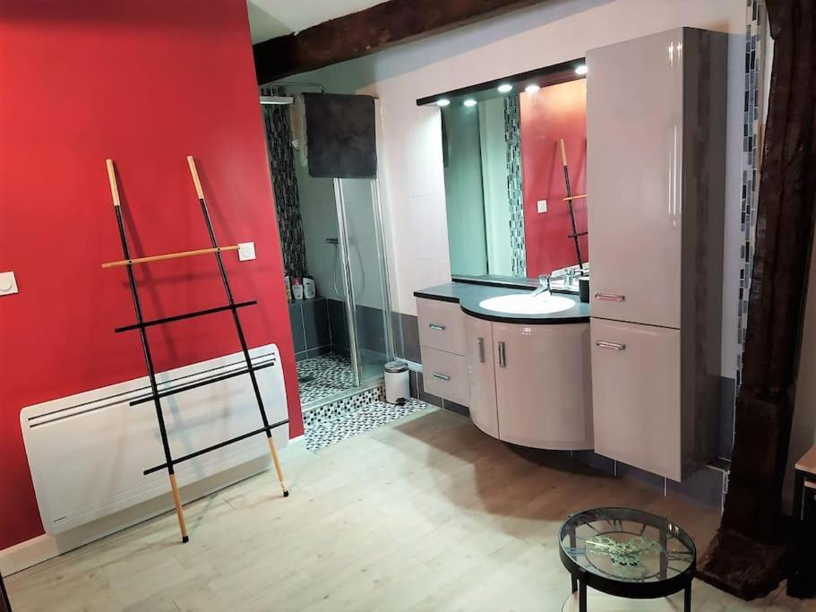 Apartamento Appt De Charme En Plein Coeur Historique Dives-sur-Mer Exterior foto